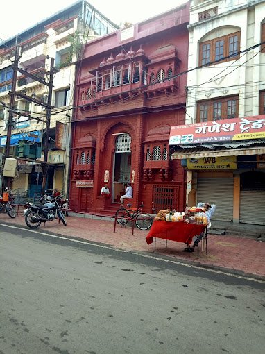 indore - sukrat fund jain dharamshaala